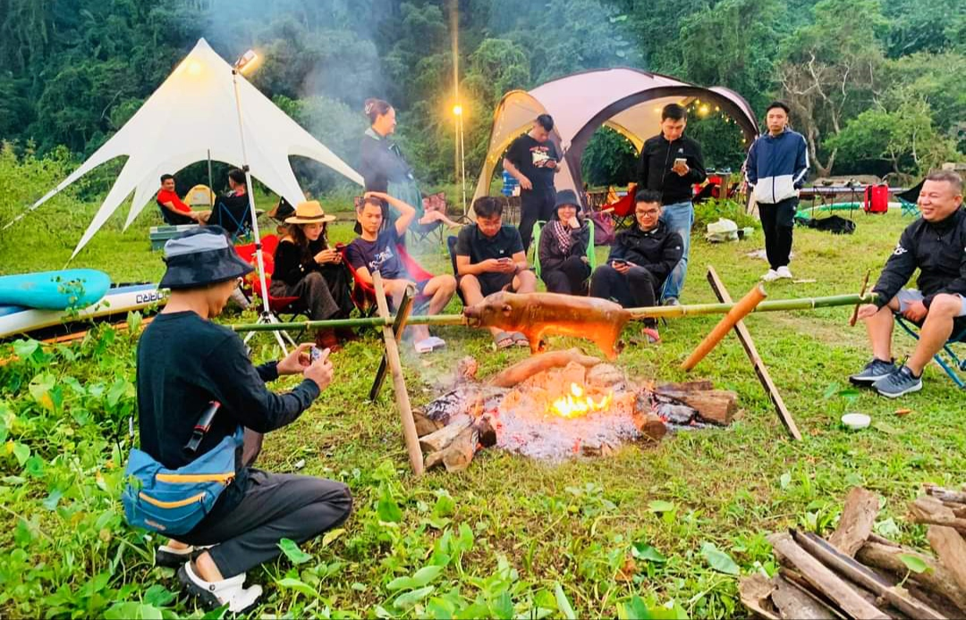 Camping tại Bắc Kạn - Xu hướng mới của giới trẻ - Tiêu chuẩn du lịch ASEAN