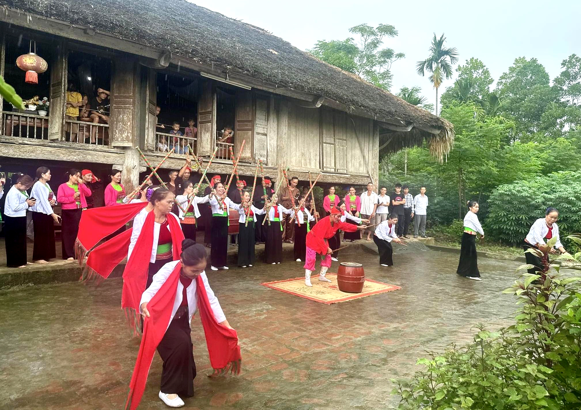 Traditional stilt houses and stilt house culture of Muong people in Yen Lap  (Phu Tho) - ASEAN Tourism Standards